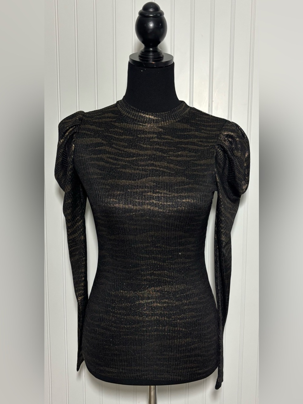 Nasty Gal Black Gold Metallic Animal Print Puff Sleeve Top Size 0 Whimsigoth